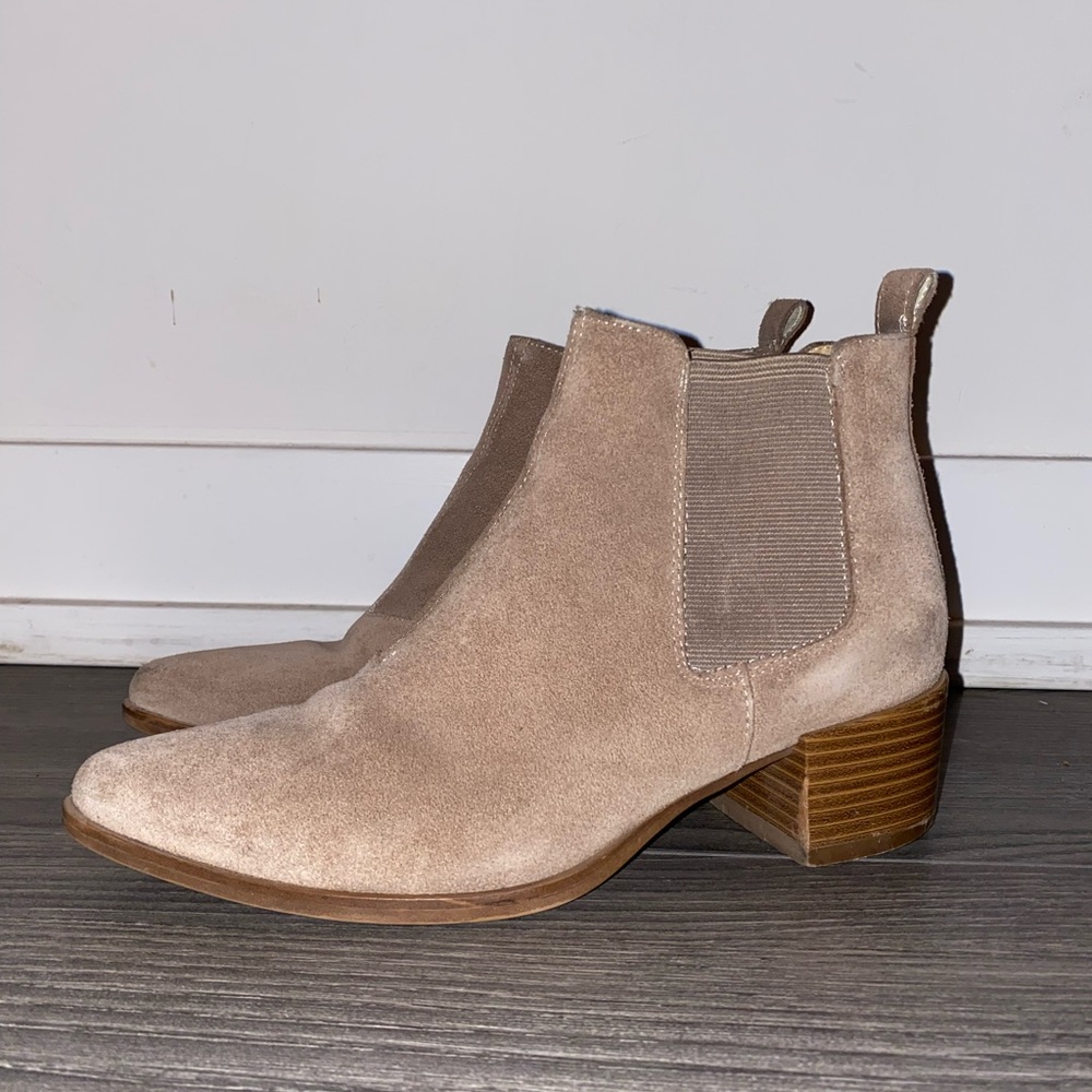 VAGABOND Suede Chelsea Boot
